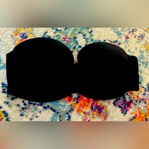 VS strapless bra no straps with it 34D